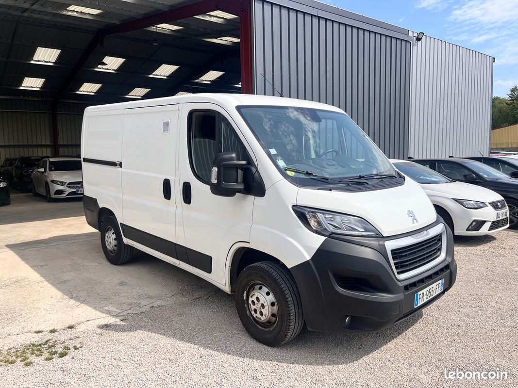 Peugeot Boxer BHDi 120cv ASPHALT L1H1 2020 PRIX HT