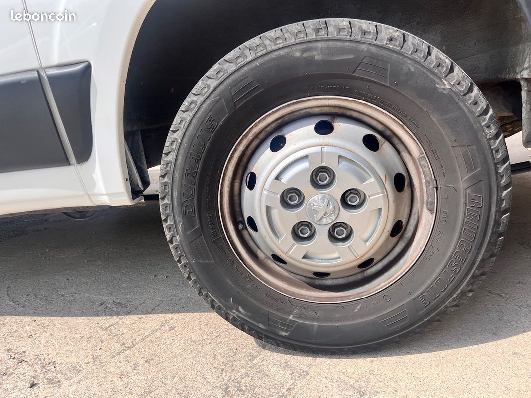 Peugeot Boxer BHDi 120cv ASPHALT L1H1 2020 PRIX HT