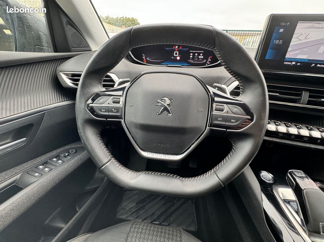 Peugeot 5008 Active Business 1.5 HDi 130CV BVA8 2021