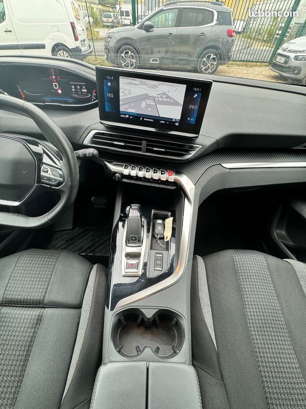 Peugeot 5008 Active Business 1.5 HDi 130CV BVA8 2021