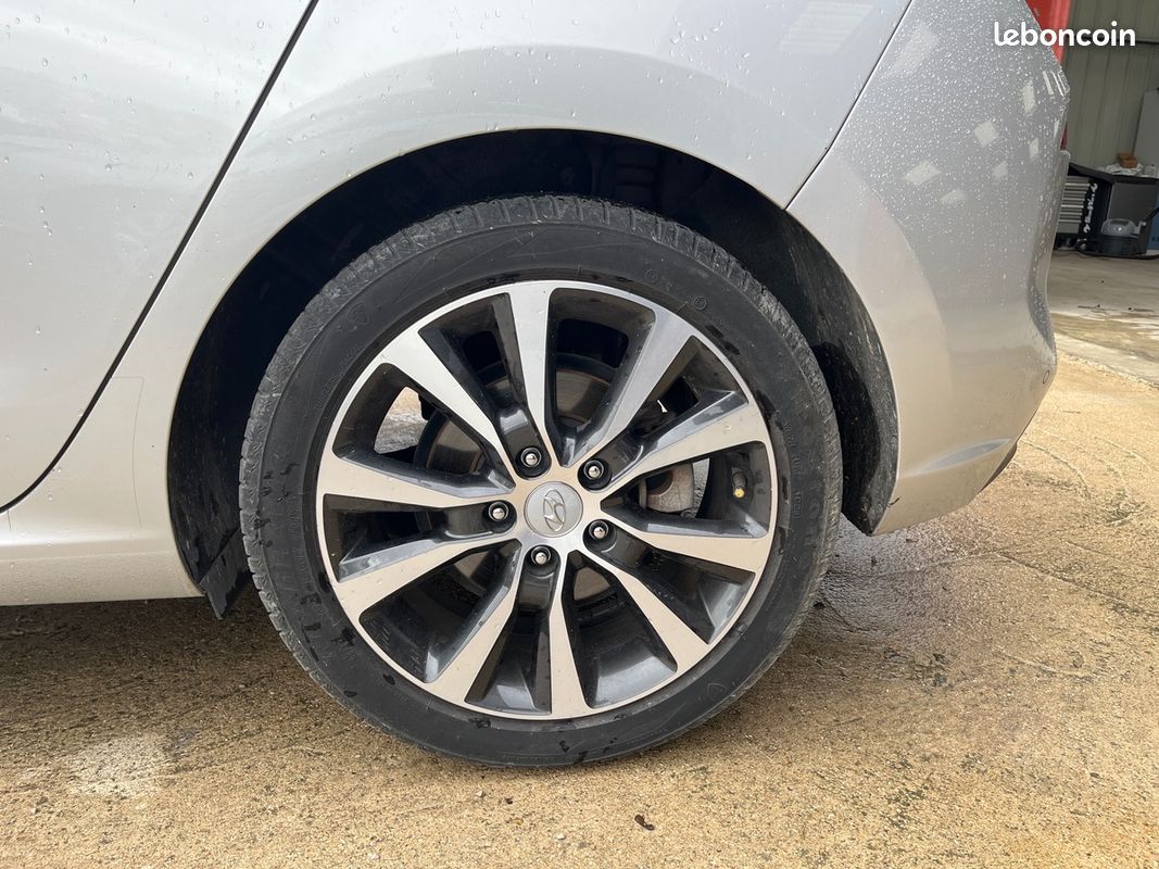 Hyundai i30 1.4 T-GDI 140cv DCT-7 EDITION BUSINESS