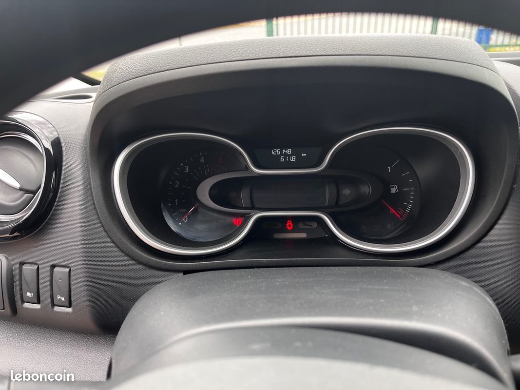 RENAULT Trafic L1H1 DCI 95CV CONFORT PRIX HT