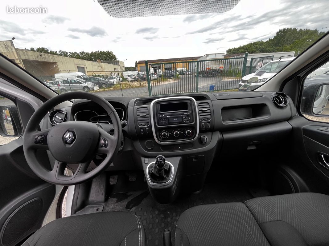 RENAULT Trafic L1H1 DCI 95CV CONFORT PRIX HT