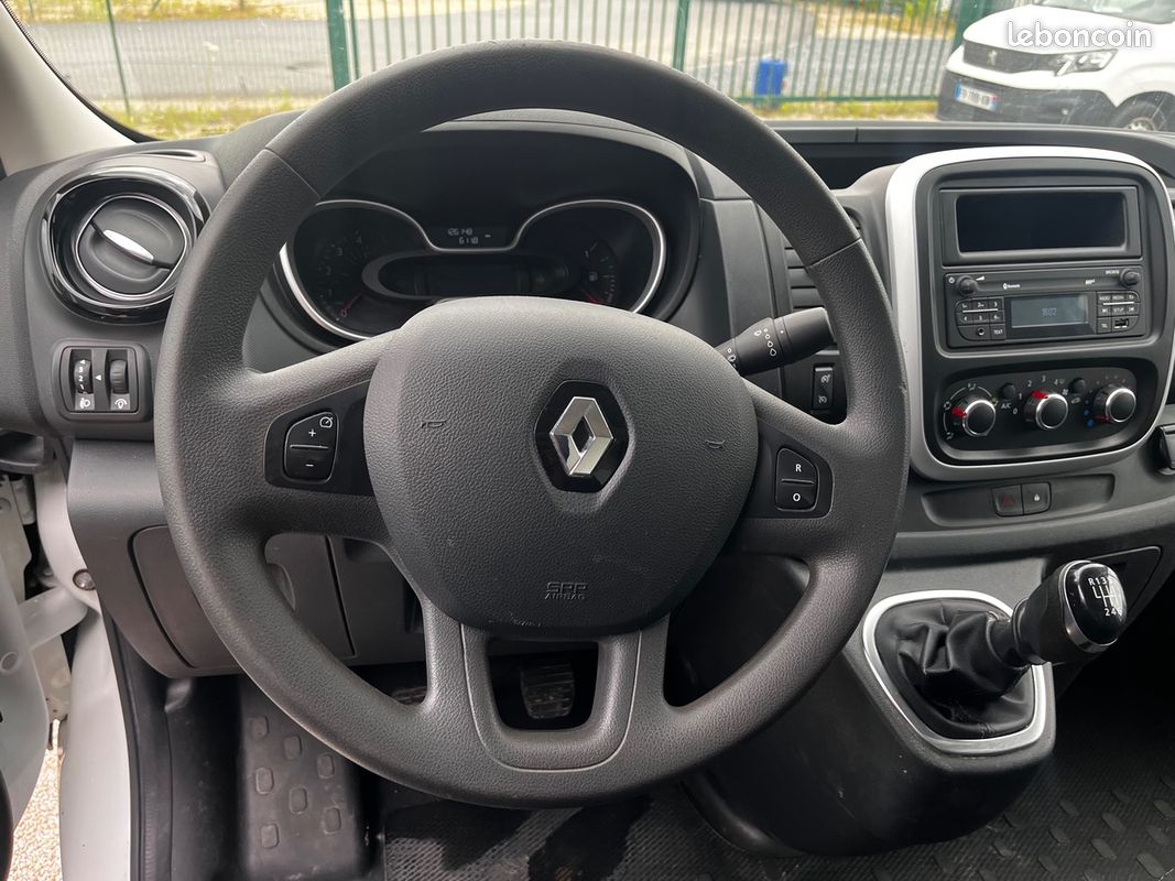 RENAULT Trafic L1H1 DCI 95CV CONFORT PRIX HT