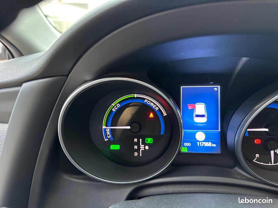 Toyota Auris TOURING HYB 136 TENDANCE
