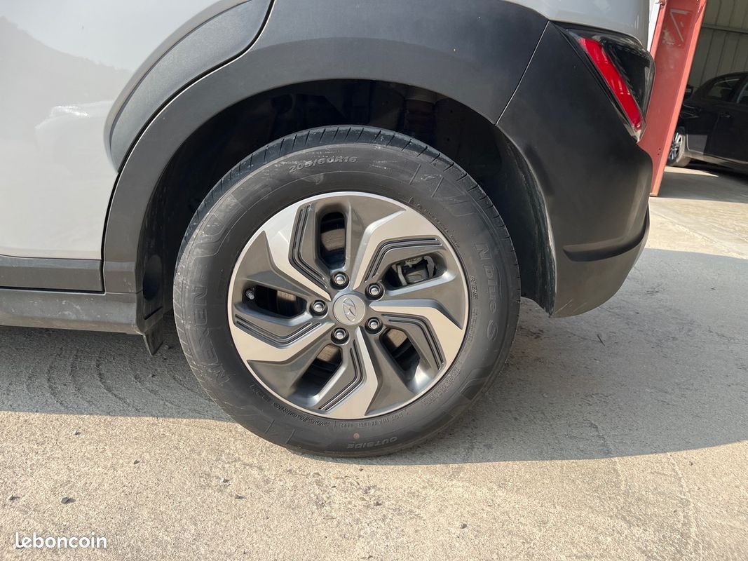 Hyundai Kona 1.6 HYBRID 141CV INITIA HEV 2023